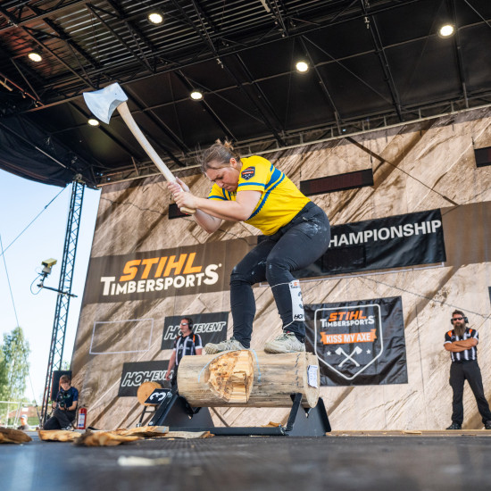 Tove Njastad od Sweden performs during the STIHL TIMBERSPORTS® Nordic Women's Championship 2024 in Malung, Sweden on July 20, 2024.
